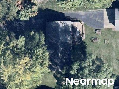 E Hilltop Ct, Lowell, Preforeclosure Single-family Home