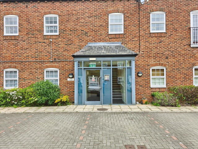 Flemingate Court, Beverley, 3 Bedroom Apartment