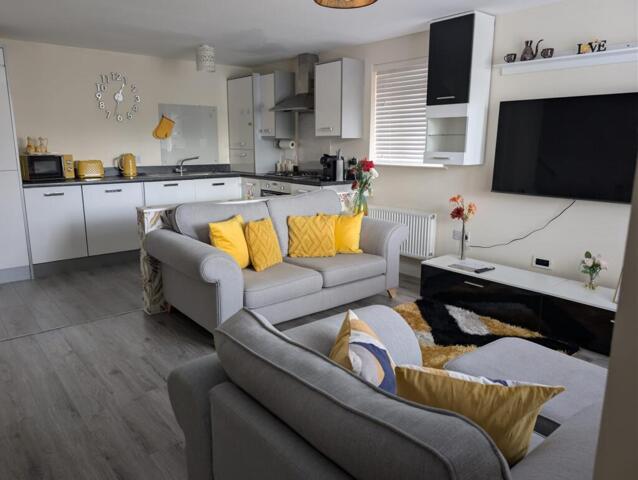 Jesmond Grange, Aberdeen, 2 Bedroom Terraced