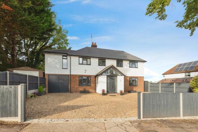Roundwood Way, Banstead, 4 Bedroom Detached