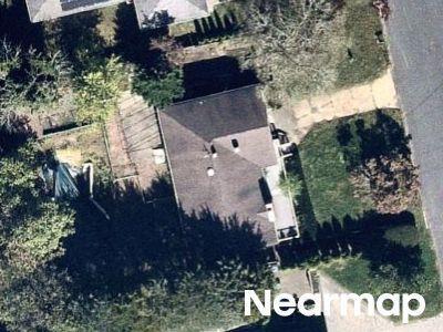 Green Grove Rd, Neptune, Preforeclosure Single-family Home