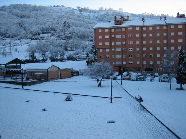 Riano, Room For Rent