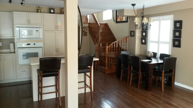 Oakville, Room For Rent