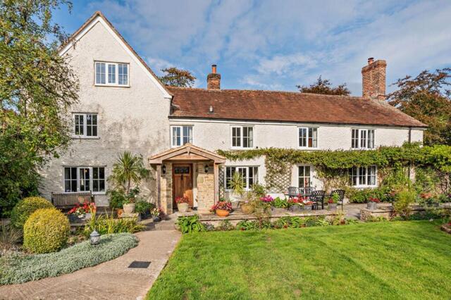 Silton, Gillingham, 5 Bedroom Detached