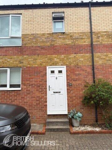 Bradwell Common, Wisley Avenue, Milton Keynes, 4 Bedroom Semi-detached