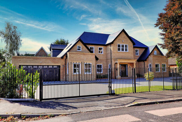 Herbert Road, Hornchurch, 6 Bedroom Detached