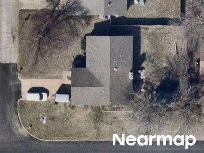 S Cedar Pl, Broken Arrow, Preforeclosure Single-family Home