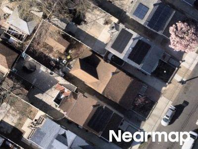 Keeseville Ave, Saint Albans, Preforeclosure Multi-family Home