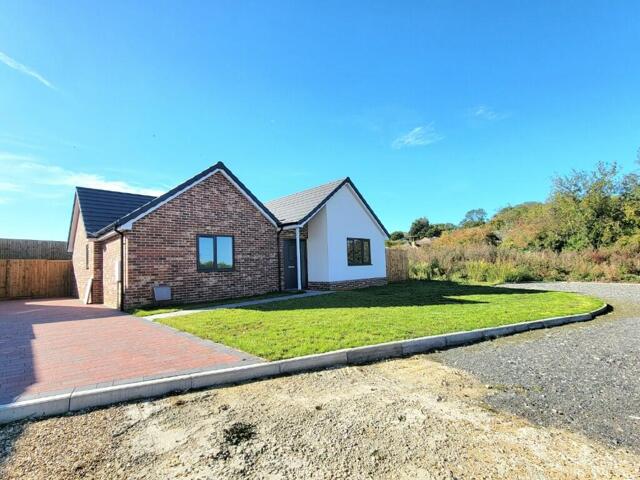 Great Blakenham, Cemetery Close, Ipswich, 3 Bedroom Detached