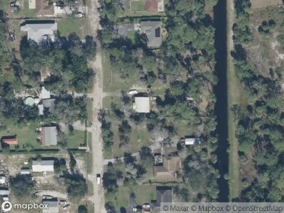 Della Dr, Naples, Preforeclosure Single-family Home