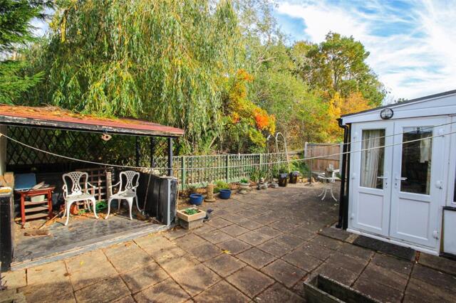 Ravensden, Glenrose Avenue, Bedford, 2 Bedroom Bungalow