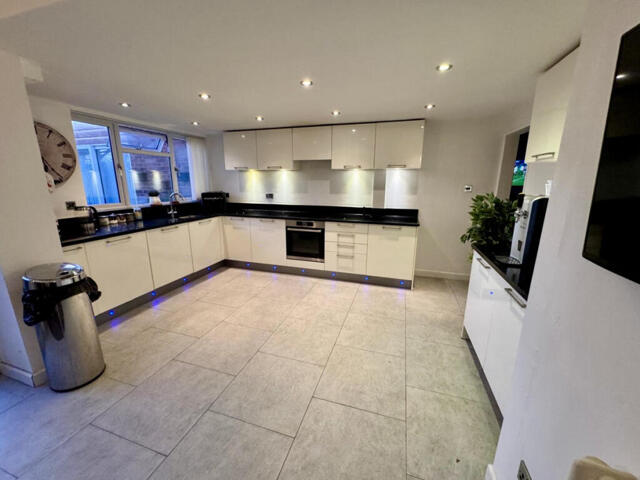 Bower Road, Ashford, 4 Bedroom Detached