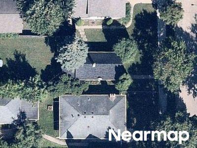Queen Ave N, Minneapolis, Preforeclosure Single-family Home