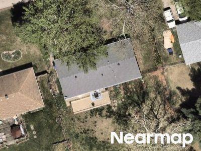 Manor Ln, Mchenry, Preforeclosure Single-family Home