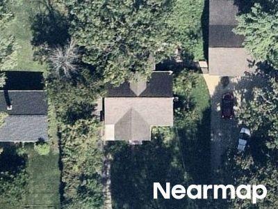 Grove Ave, Mchenry, Foreclosure Single-family Home