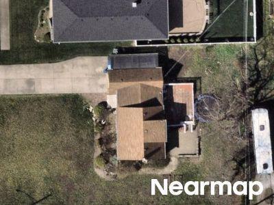 S Laramie Ave, Alsip, Preforeclosure Single-family Home