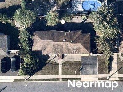 Silver St, West Babylon, Preforeclosure Single-family Home