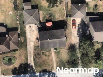 Falling Creek Dr, Houston, Preforeclosure Single-family Home