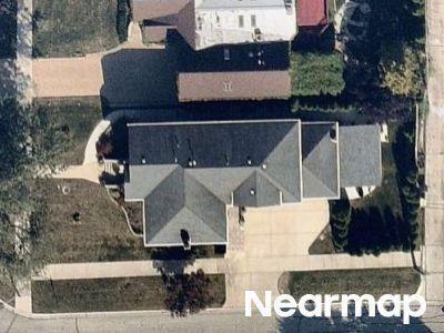 N Oleander Ave, Niles, Preforeclosure Single-family Home