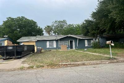 Middlefield Dr, San Antonio, Foreclosure Single-family Home