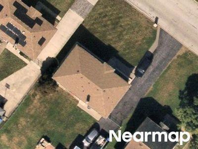 Maplewood Dr, Justice, Preforeclosure Single-family Home