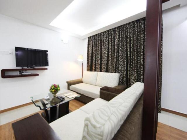 Pappanamcode, Thiruvananthapuram, Hotel White Dammar