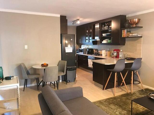 Tamboerskloof, Cape Town, Spacious 2 Bedroom