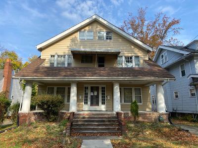 E Derbyshire Rd, Cleveland, Foreclosure Multi-family Home