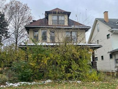Melbourne Rd, Cleveland, Foreclosure Single-family Home