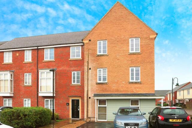 Molyneux Square, Hampton Vale, 2 Bedroom Flat