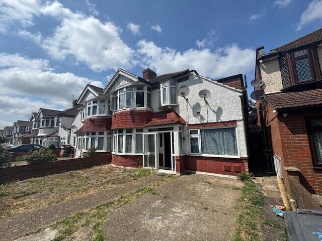 Great West Road, Hounslow, 5 Bedroom Semi-detached Great West Road, Hounslow, 5 Bedroom Semi-detached