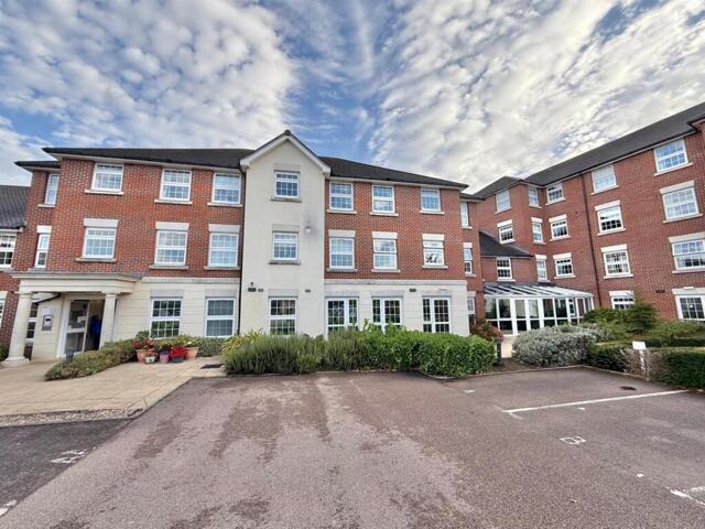 High Street, Ongar, 2 Bedroom Retirement