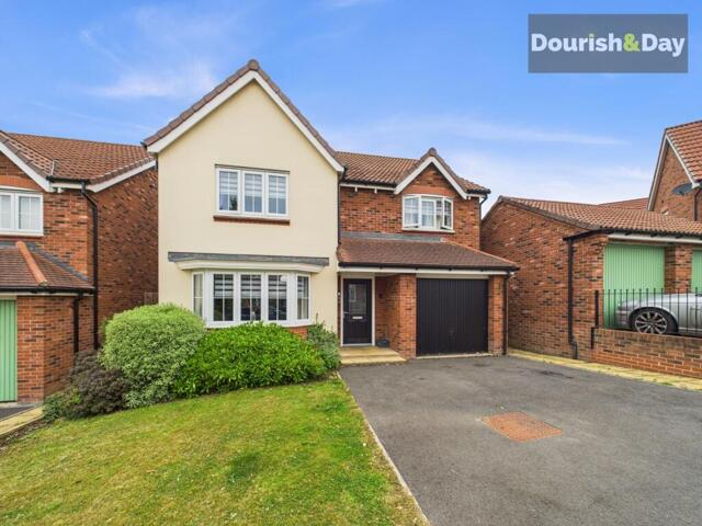 Lynchet Road, Malpas, 4 Bedroom Detached