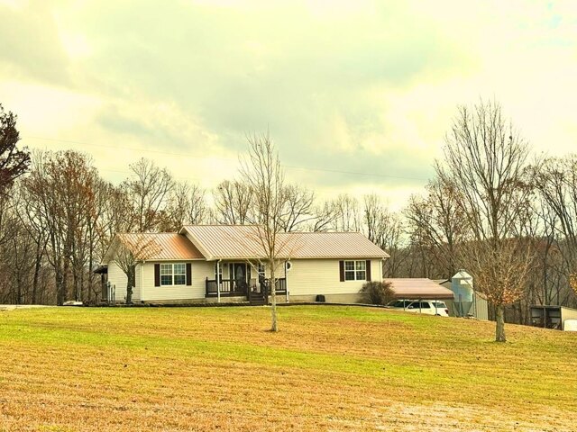 Davis Hollow Rd, Hilham, Home For Sale