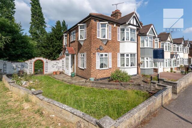 Coolgardie Avenue, Highams Park, 4 Bedroom End