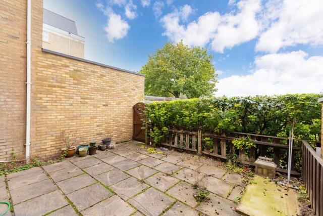 Cookham Road, Maidenhead, 2 Bedroom Flat