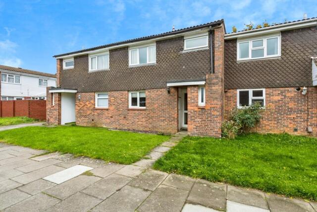 Curteys Walk, Crawley, 3 Bedroom Terraced