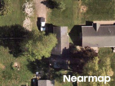 Oxford St, Fort Wayne, Preforeclosure Single-family Home