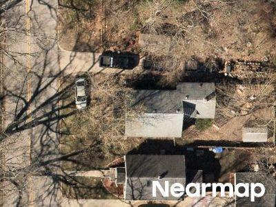 S Woodland Ave, Michigan City, Preforeclosure Single-family Home