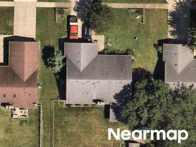 Delegate Dr, Shelbyville, Preforeclosure Single-family Home