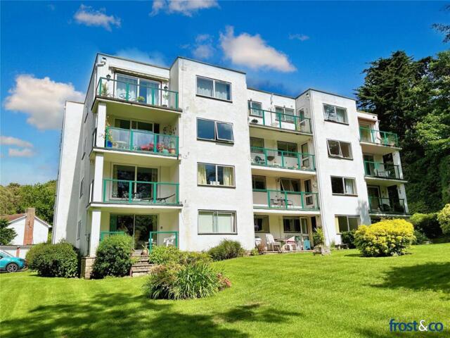 Lilliput, Avalon, Poole, 3 Bedroom Apartment