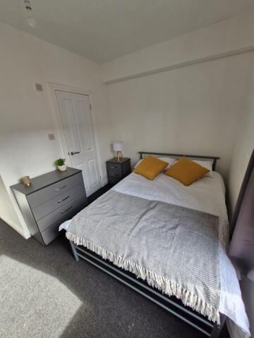 College Street, Grantham, 1 Bedroom House