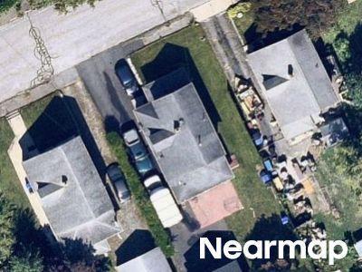 Apple St, Torrington, Preforeclosure Single-family Home