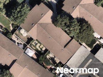 Streamwood, Irvine, Preforeclosure Condo In