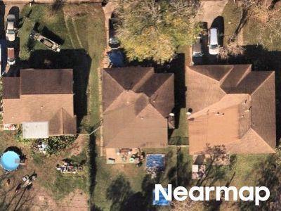 Nottingham Dr, Angleton, Preforeclosure Single-family Home