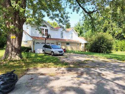 Golfview St, Joliet, Foreclosure Single-family Home