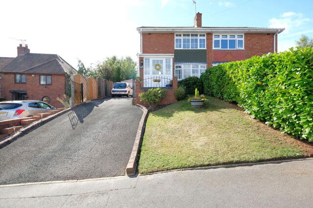 Ashwood Avenue, Wordsley, 3 Bedroom Semi-detached