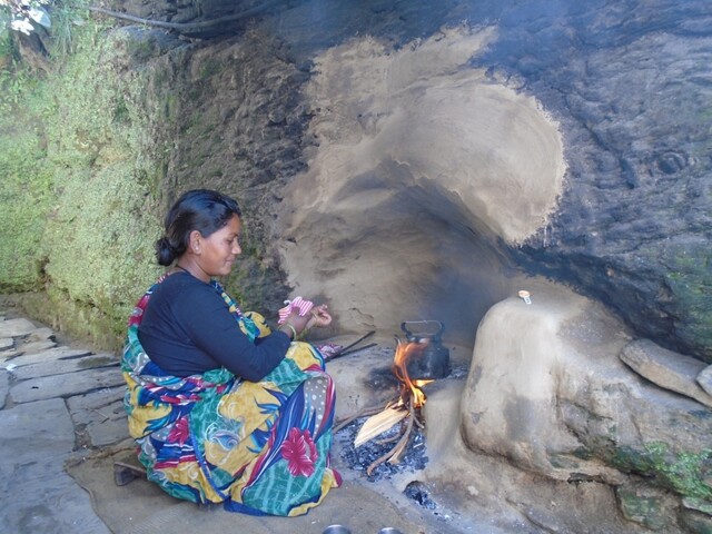 Almora, Room For Rent