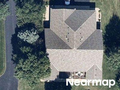 Creekview Ln N, Minneapolis, Preforeclosure Single-family Home