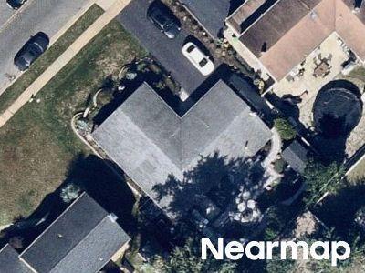 Cambridge Dr, Matawan, Preforeclosure Single-family Home